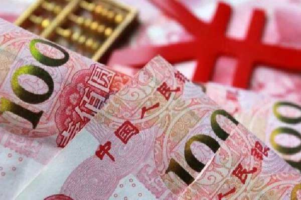 如盈财女：6.23黄金避险冲高回落，原油回踩低多